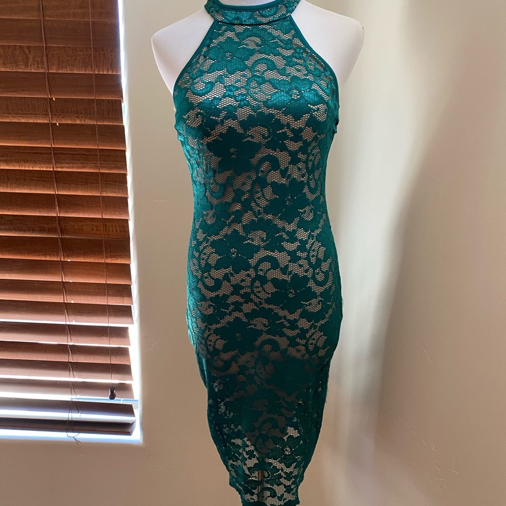 ❌SOLD Green lace cocktail dress